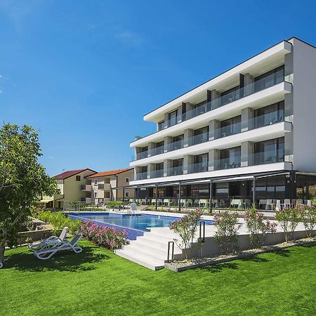 Hotel Villa Margaret Малинска Екстериор снимка