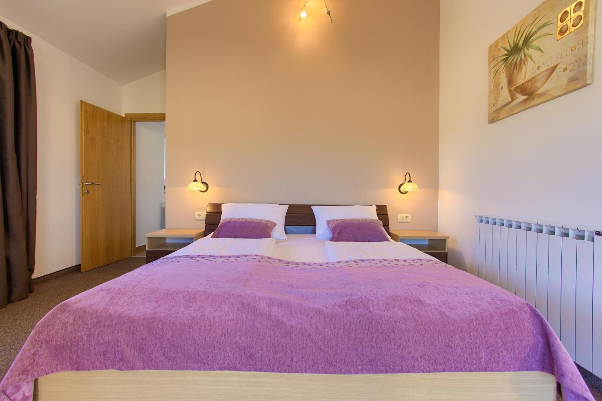 Hotel Villa Margaret Малинска Стая снимка
