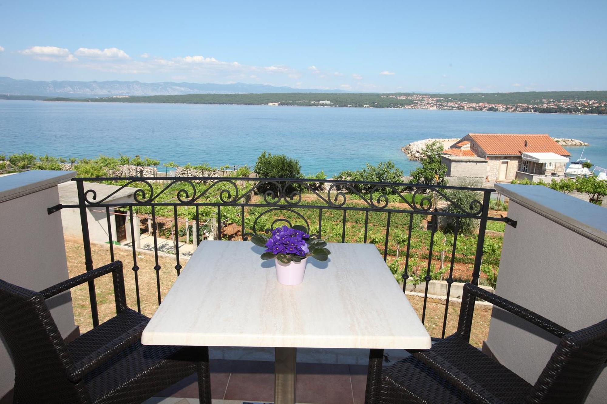 Hotel Villa Margaret Малинска Стая снимка