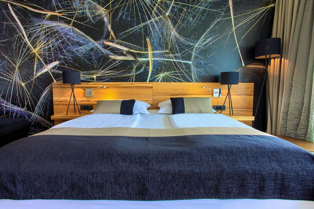 Hotel Villa Margaret Малинска Екстериор снимка